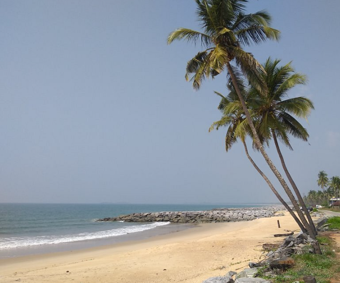Pithrody Udyavar Beach, Udupi, Karnataka - Vushii.com Pithrody Udyavar Beach, Udupi, Karnataka - Vushii.com